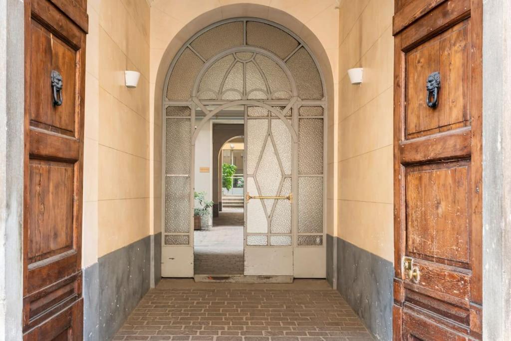 La Scala Suite-Luxury Apartment Милано Екстериор снимка